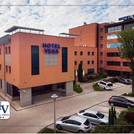 Business Hotel Vega Wrocław Eksteriør billede
