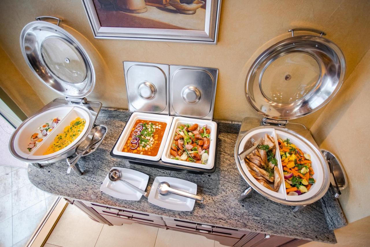 Business Hotel Vega Wrocław Eksteriør billede