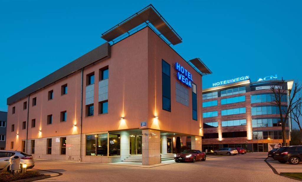 Business Hotel Vega Wrocław Eksteriør billede