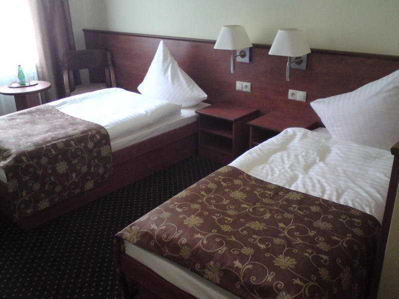 Business Hotel Vega Wrocław Eksteriør billede